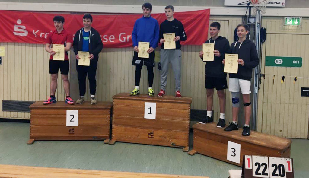 Adrian Ziemer (TSV 1892 Vellmar) und Joshua Haas.